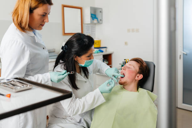 Best After-Hours Dental Care in Beach City, TX